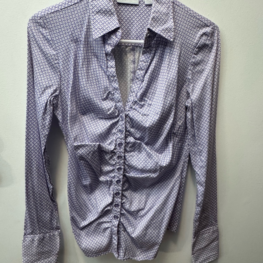 New York & Company Purple Geometric Button-Down Shirt